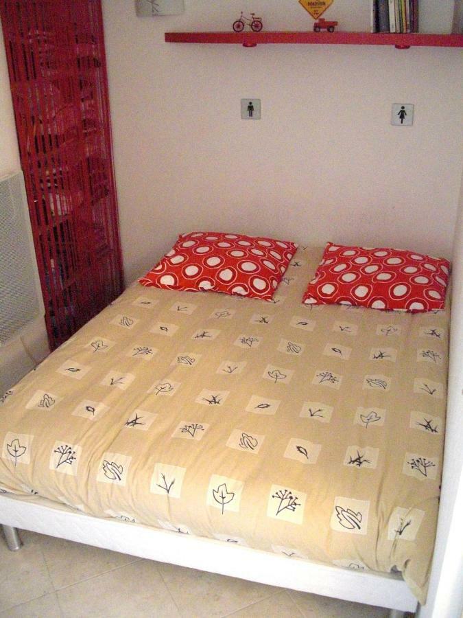Agreable Appartement 4 Personnes A Villeneuve-Loubet Plage, Piscine, Mer, Commerces A Proximite מראה חיצוני תמונה